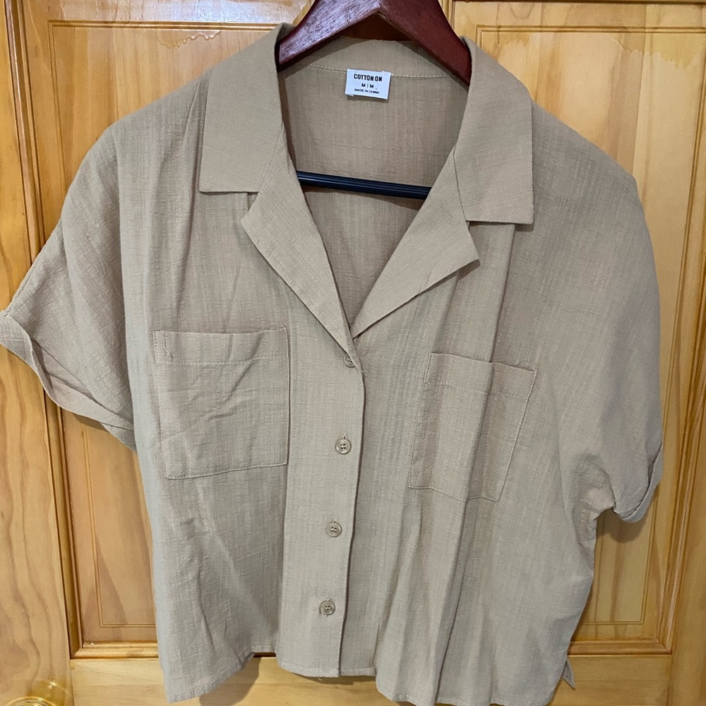 Cotton On button-down crop top medium